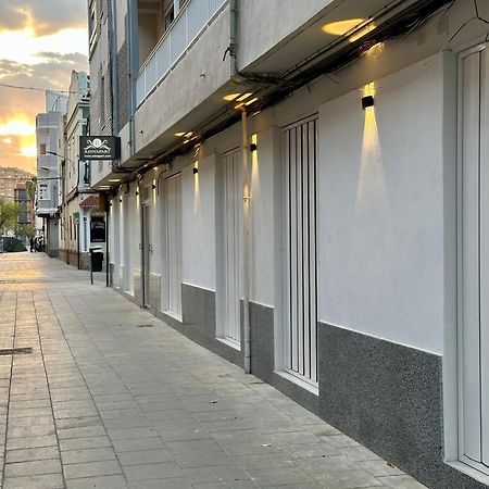 Reinapart Valencia Beach Экстерьер фото